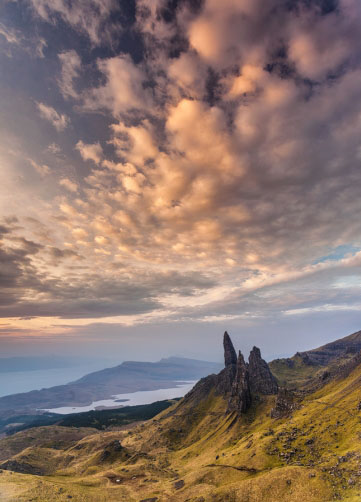 Fotografie – Mraky nad Old man of Storr